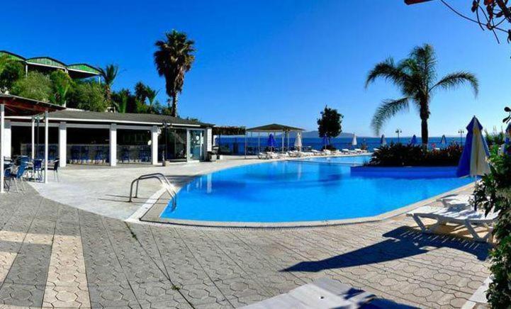 Hotel Golden Sun Finikounta Exterior foto
